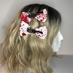 Hair accessory mini white bows with blood and butcher knives